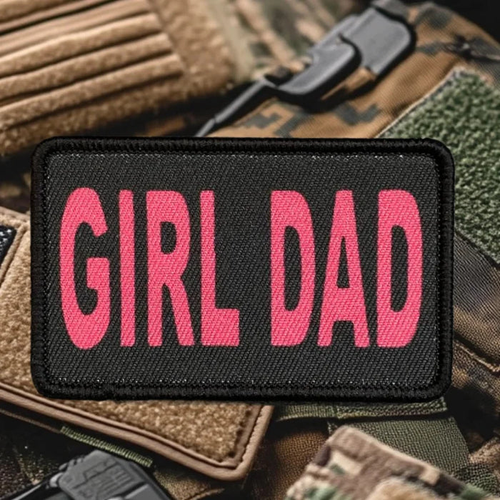 Family Mission Look bei Patch "Girl Dad" von Family Mission