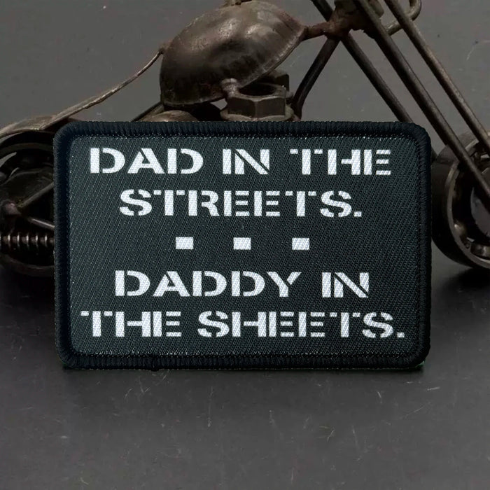 Klarer Kontrast bei Patch "Daddy in The sheets" von Family Mission
