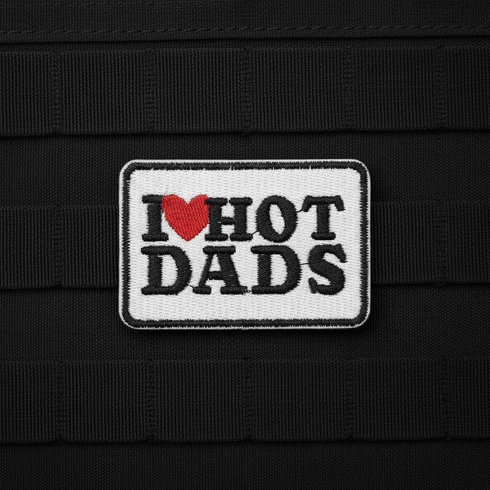 Klett-R&uuml;ckseite bei Patch "I <3 Hot Dads" von Family Mission