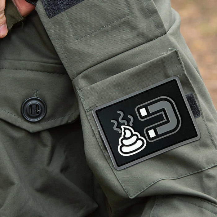 Klett-R&uuml;ckseite bei Patch "S**t Magnet" von Family Mission